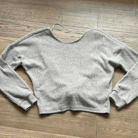 Noisy May | Grey reversible  knot tie long sleeve ribbed top - Picture 4 of 10